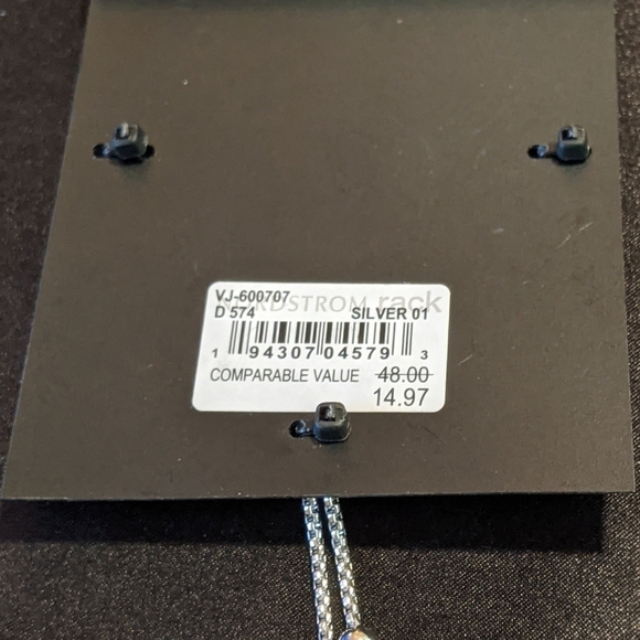 NEW Vince Camuto Genuine CZ Silvertone Slider Adjustable Bracelet - Picture 6 of 6